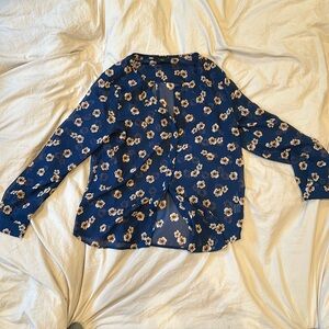 Lumiere Sheer Flower Top Blue Women’s size Small